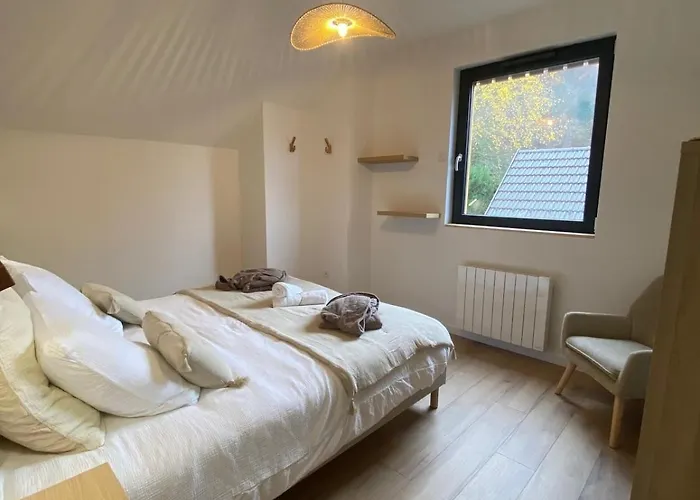 Entre Deux Ailes - With In Alsace * Grendelbruch